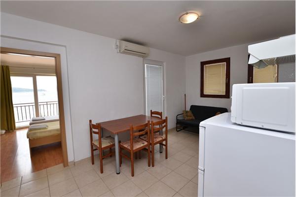 Apartment A3, for 5 persons