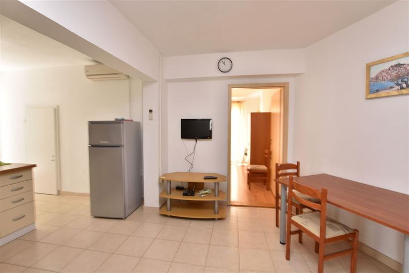 Apartment A2, for 5 persons