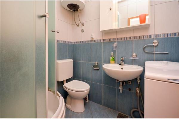 Apartment A2, for 4 persons