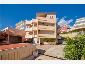 Apartment Nena Podstrana, Size 55.00 m2, Airline distance to the sea 100 m