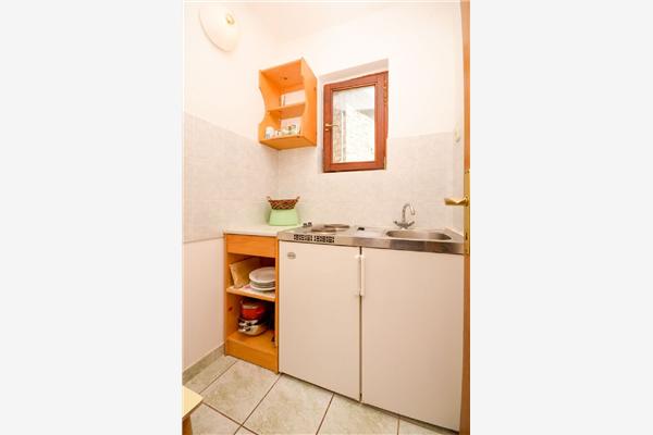 Apartment A5, for 6 persons