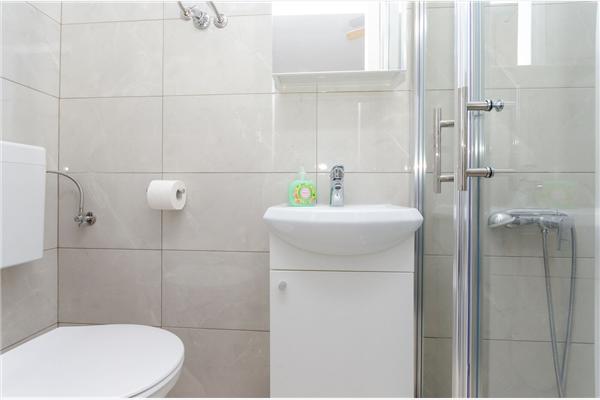 Apartment A1, for 5 persons