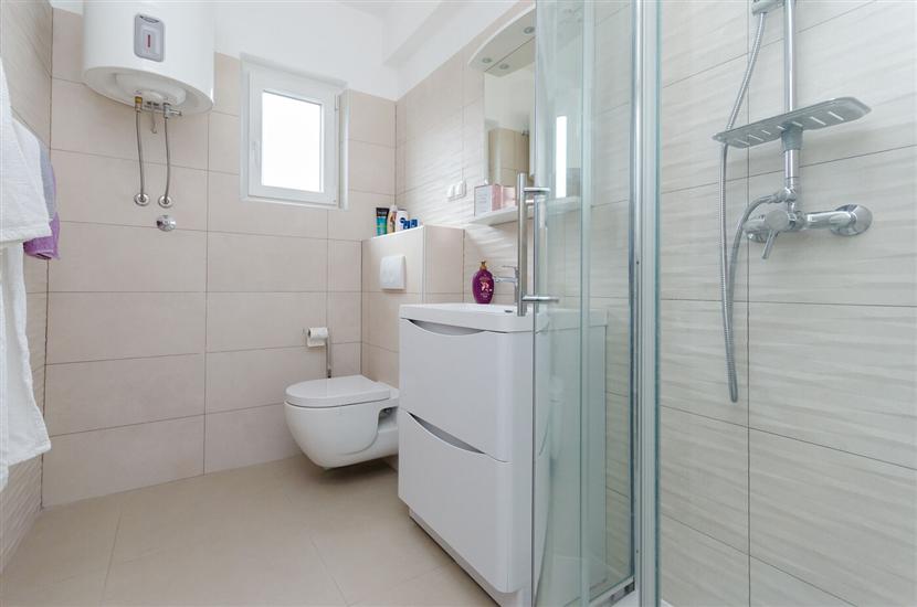 Apartment A2, for 4 persons