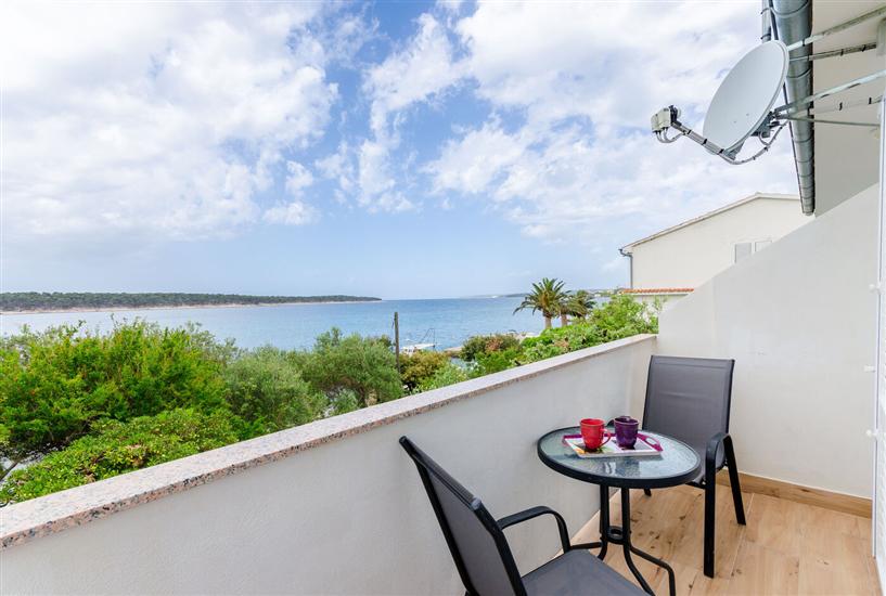 Apartment A2, for 4 persons