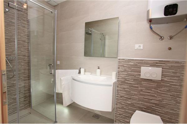 Apartment A2, for 5 persons