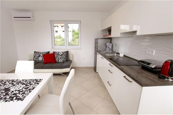 Apartment A3, for 5 persons