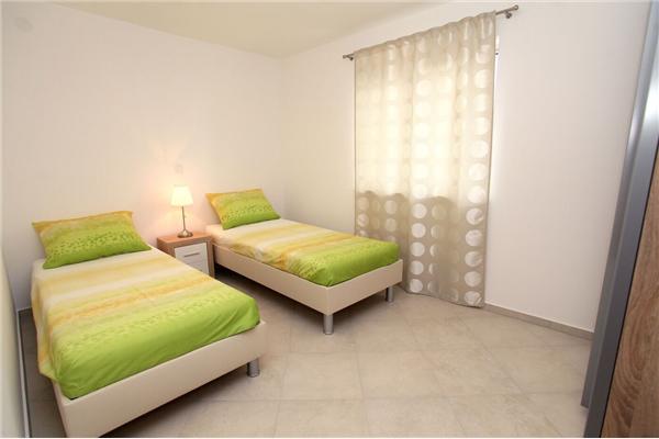 Apartment A3, for 5 persons
