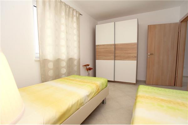 Apartment A3, for 5 persons