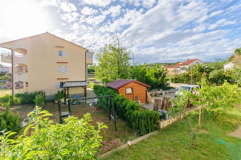 Apartment A1, for 6 persons