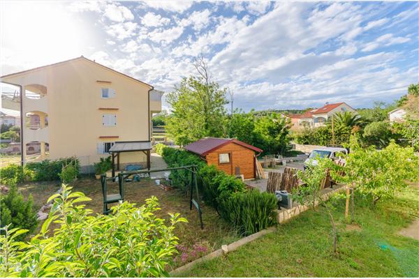 Apartment A1, for 6 persons