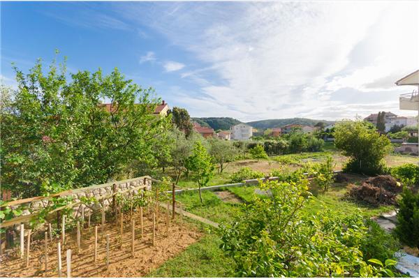 Apartment A1, for 6 persons