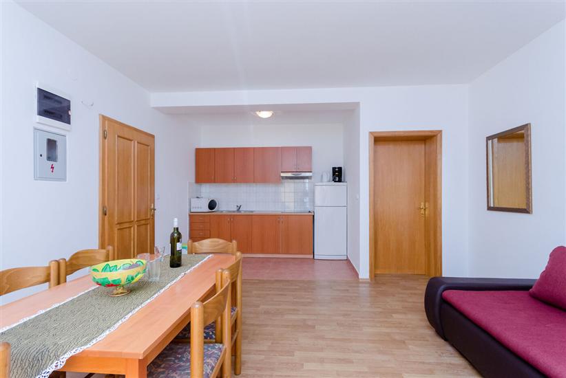 Apartment A1, for 6 persons