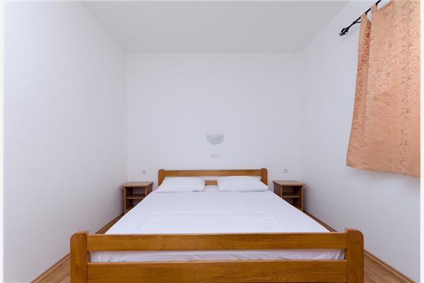 Apartment A1, for 6 persons