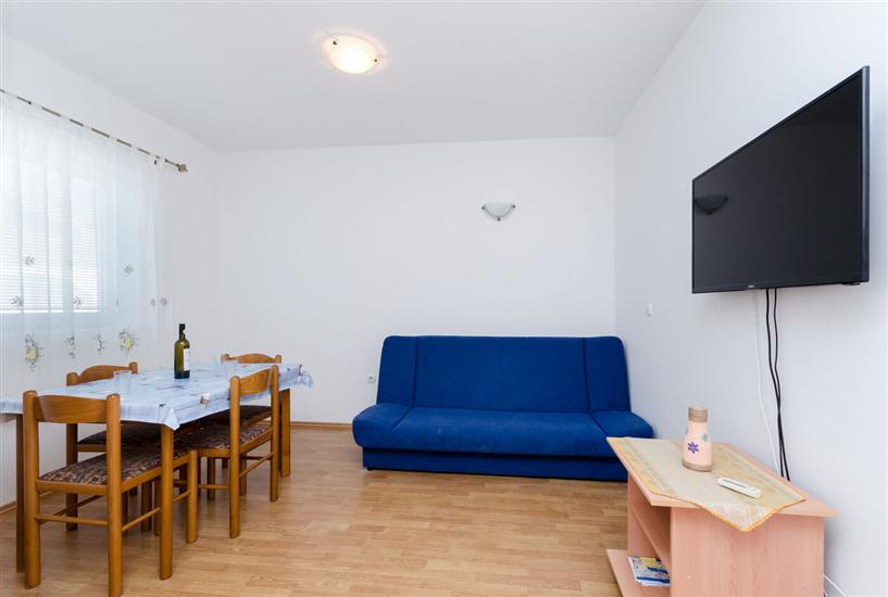 Apartment A4, for 4 persons