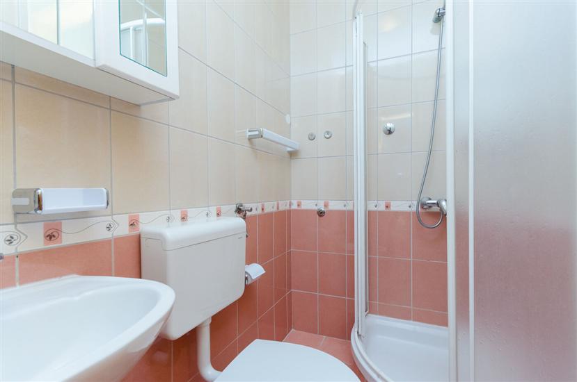 Apartment A4, for 4 persons