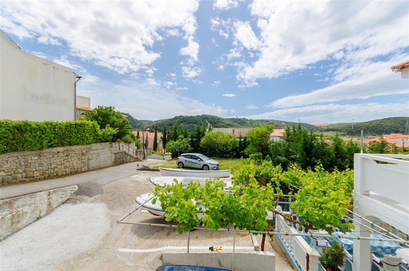 Apartment A3, for 7 persons