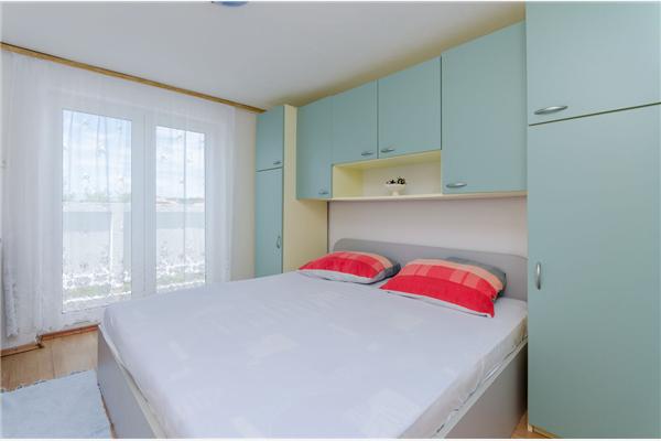 Apartment A3, for 7 persons