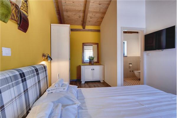 House K1, for 8 persons