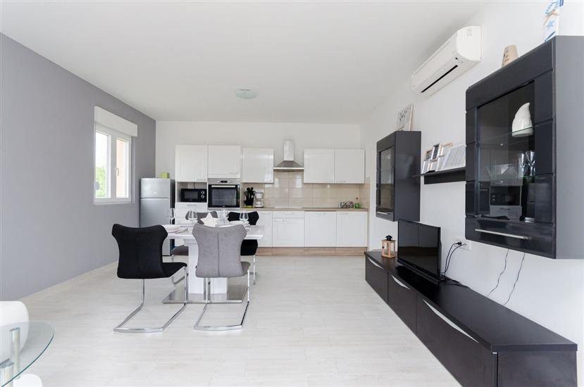 Apartment A3, for 5 persons