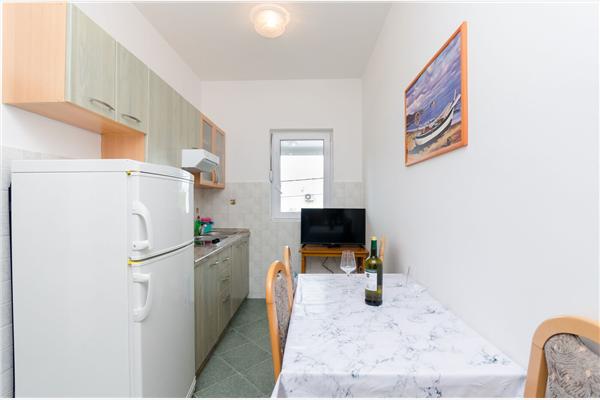 Apartment A1, for 5 persons