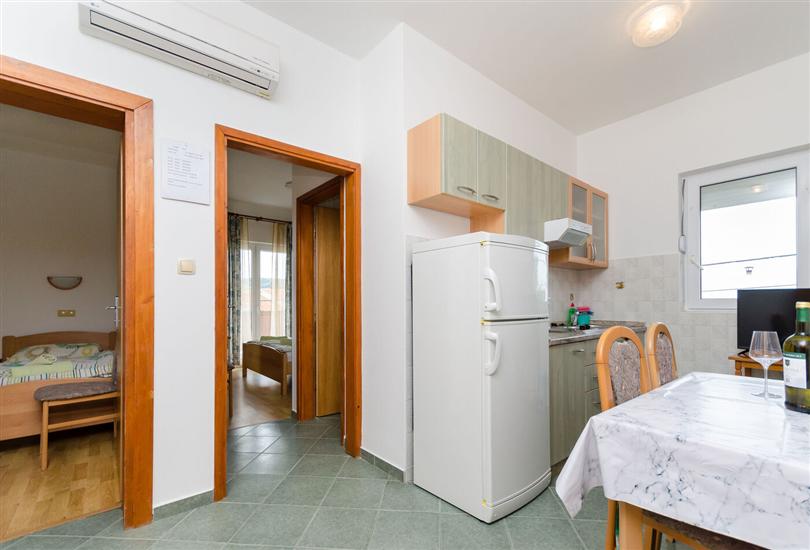 Apartment A1, for 5 persons