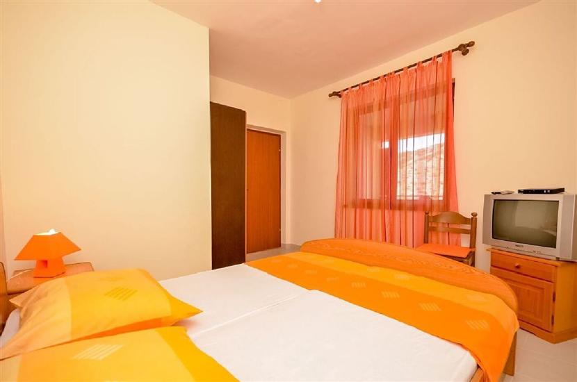 House K1, for 5 persons