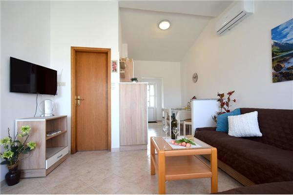 Apartment A2, for 4 persons