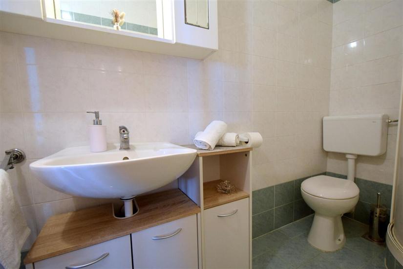 Apartment A2, for 4 persons