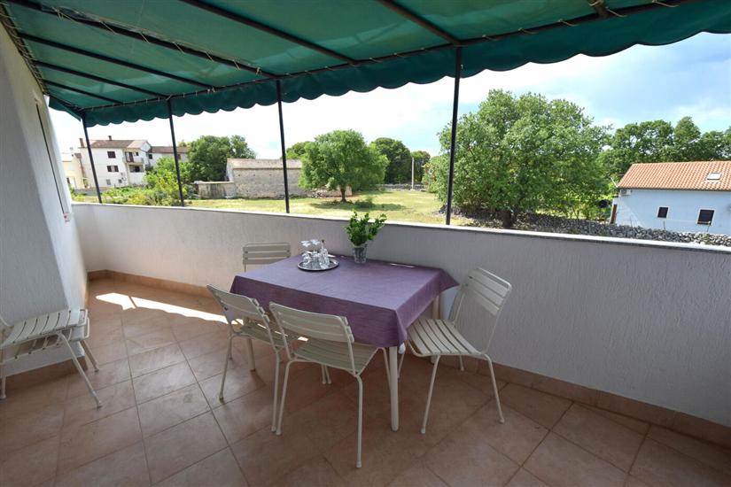 Apartment A2, for 4 persons