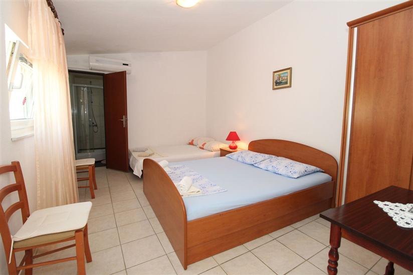 Apartment A1, for 3 persons