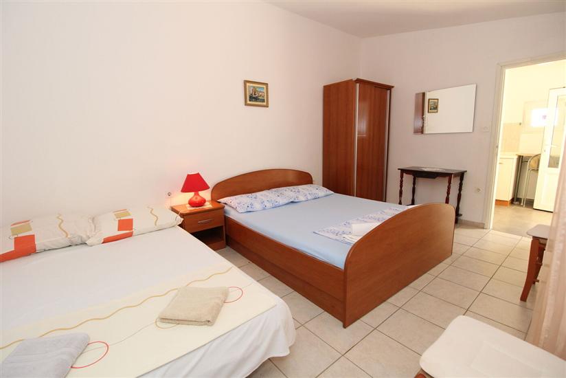 Apartment A1, for 3 persons