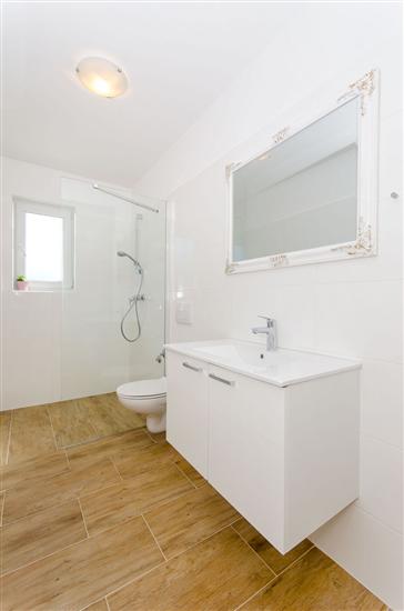 House K1, for 9 persons