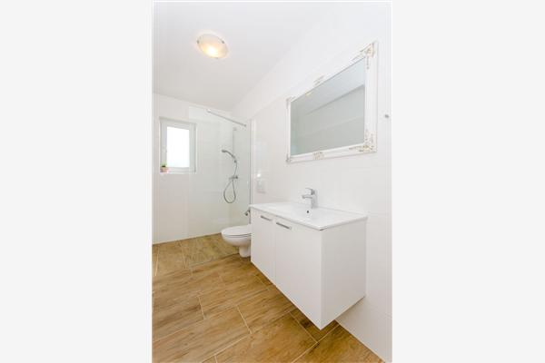 House K1, for 9 persons