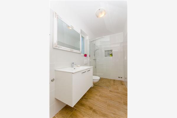 House K1, for 9 persons