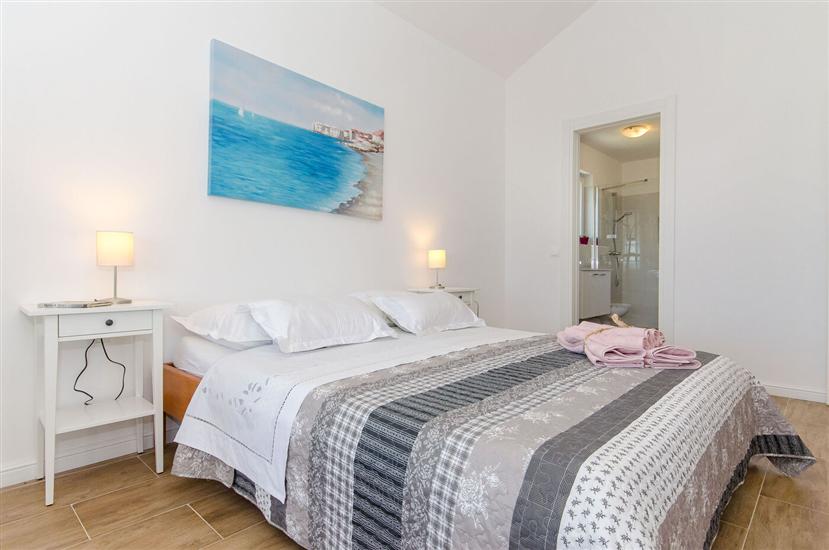 House K1, for 9 persons