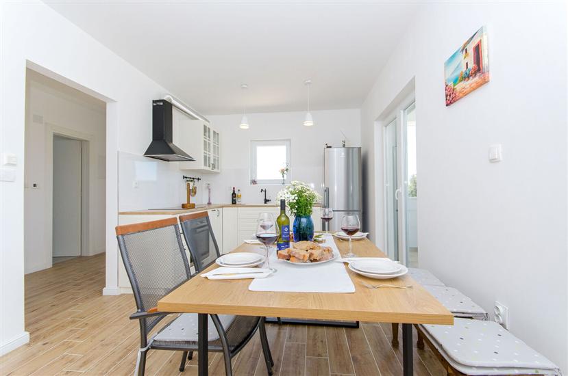 House K1, for 9 persons