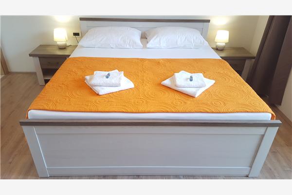 House K1, for 8 persons