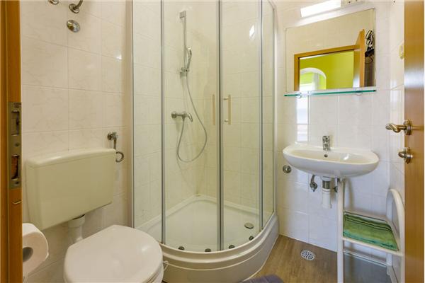 Apartment A2, for 3 persons