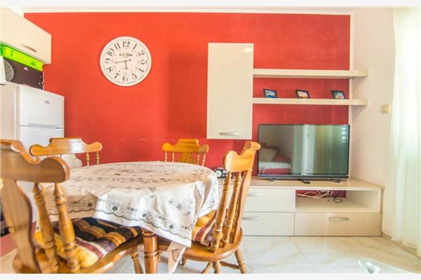 Apartment A1, for 6 persons