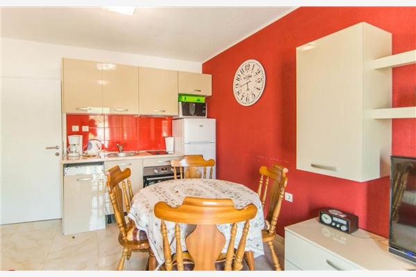 Apartment A1, for 6 persons