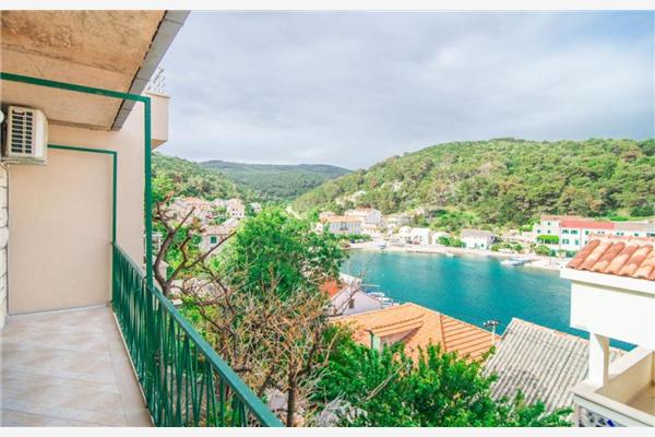 Apartment A1, for 6 persons