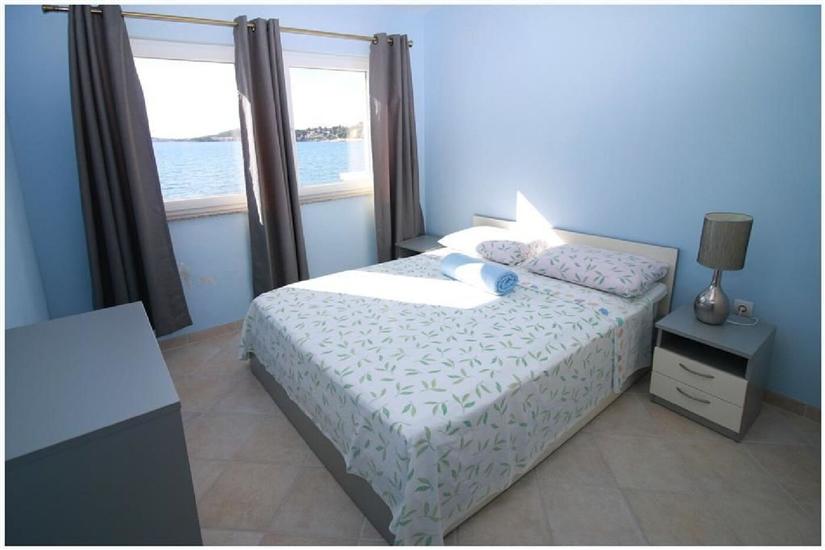 Apartment A3, for 6 persons