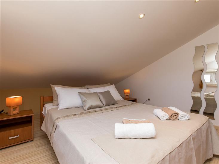 Apartment A1, for 2 persons