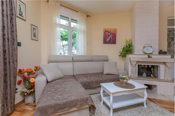 Apartment A1, for 5 persons