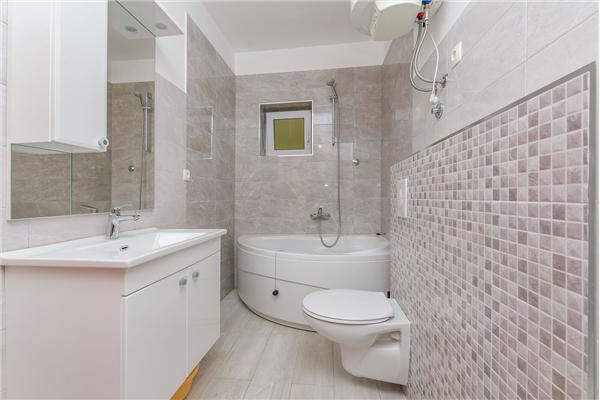 Apartment A1, for 7 persons