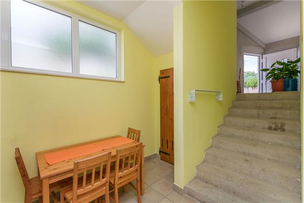 Apartment A1, for 7 persons