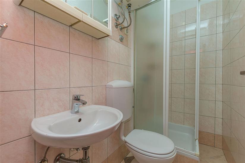 Apartment A1, for 7 persons