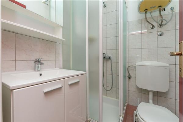 Apartment A1, for 7 persons