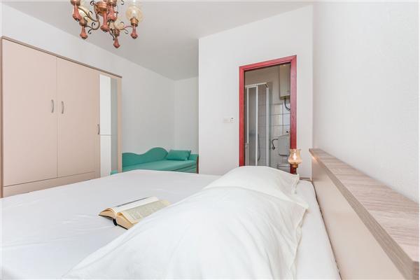 Apartment A1, for 7 persons