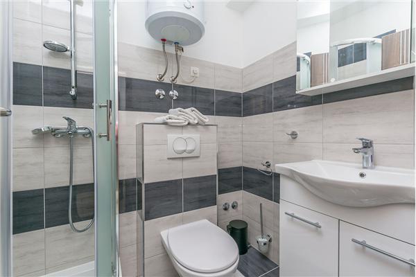 Apartment A3, for 5 persons